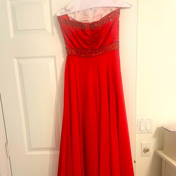 Authentic Sherri Hill #32071 Floor Length Prom Dress - Picture 4 of 8